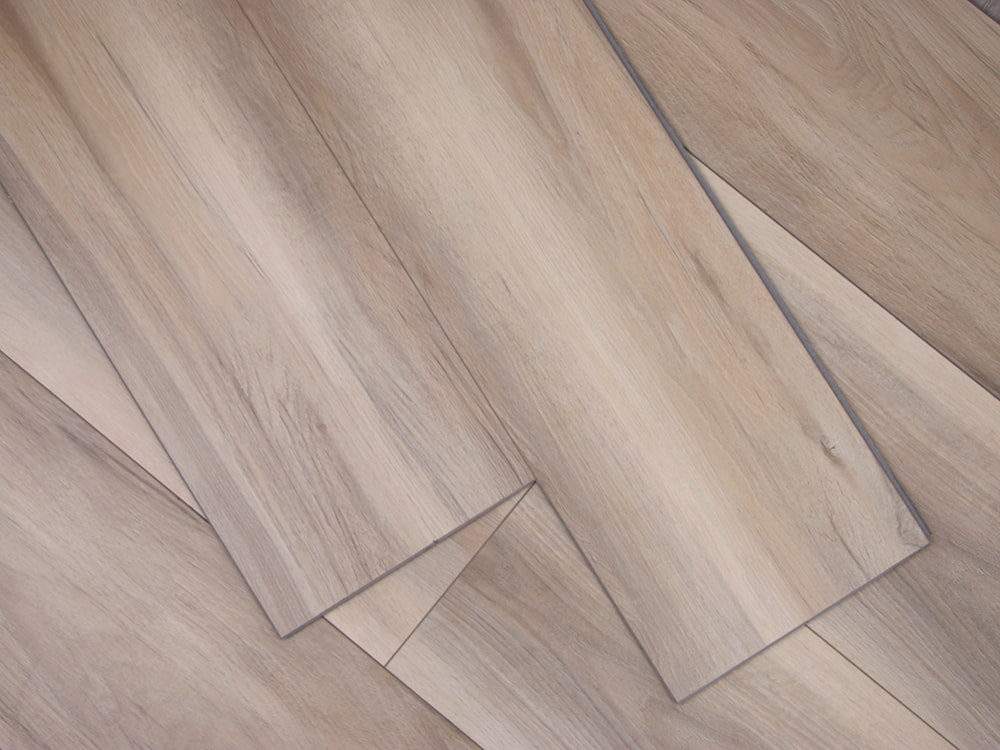 Melamínová podlaha SPC